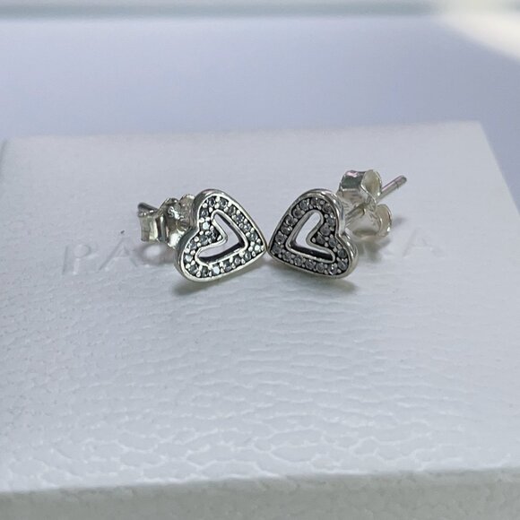 Pandora Sparkling Freehand Heart Stud Earrings - Picture 2 of 4